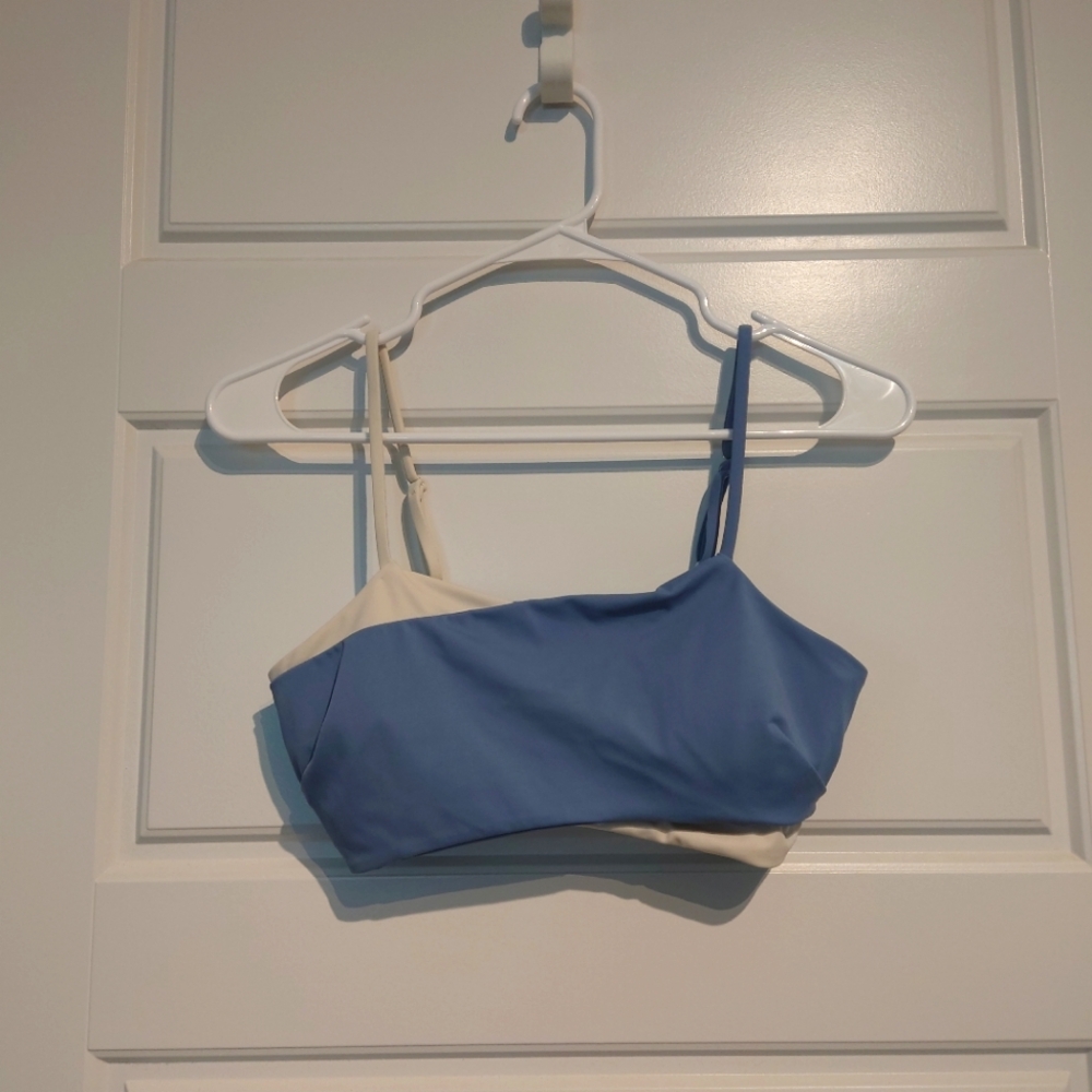 Lanston Sport Blue and White Crop Top